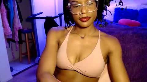 CocoSage online show from February 3, 2026, 8:03 pm