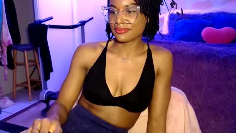 CocoSage online show from February 10, 2026, 10:14 pm