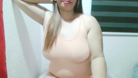 msseksi_love online show from April 15, 2026, 9:59 pm