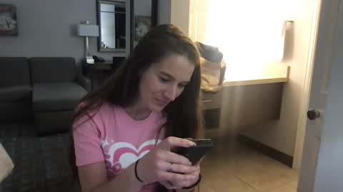 Tara Jane online show from April 27, 2026, 3:59 am