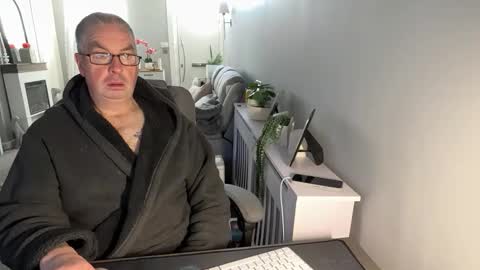 mtb1697 online show from January 6, 2026, 10:52 am