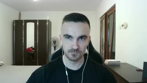 Victor online show from February 5, 2026, 2:11 pm