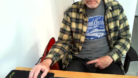 mucfag online show from May 21, 2026, 7:48 am