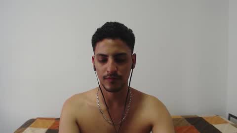 Snapshot of mugiwaraed chatting on December 1, 2025, 9:53 pm Eduard online show from December 1, 2025, 9:53 pm