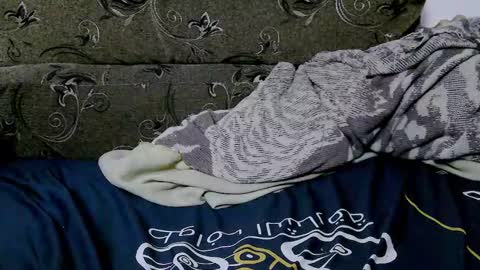 Snapshot of muhra chatting on December 2, 2025, 6:14 pm ATHAR - online show from December 2, 2025, 6:14 pm