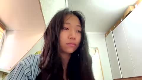 Mia online show from July 27, 2026, 11:01 pm