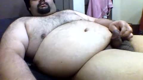 mujtabaahmed818 online show from April 24, 2026, 8:50 am