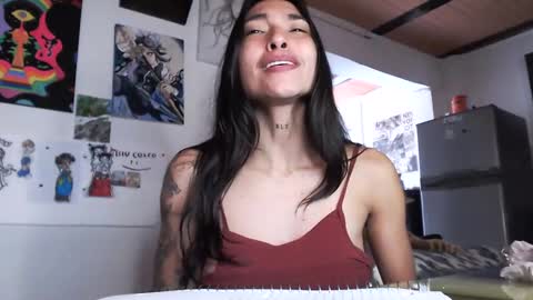 Snapshot of mulan_o chatting on January 7, 2025, 4:48 pm JESSICA online show from January 7, 2025, 4:48 pm