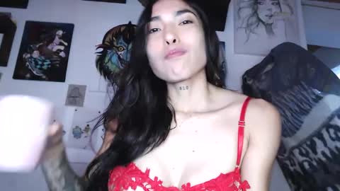 Snapshot of mulan_o chatting on February 19, 2025, 2:44 pm JESSICA online show from February 19, 2025, 2:44 pm