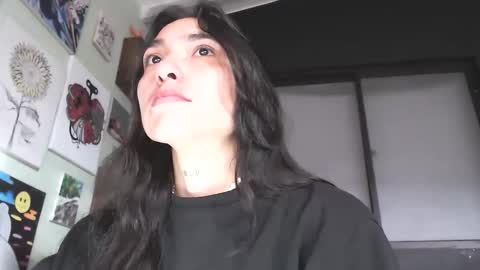 JESSICA online show from April 17, 2026, 12:19 pm