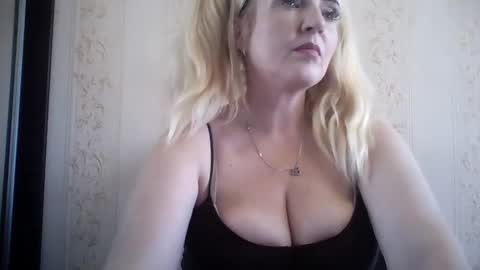 Snapshot of multiply_orgazm chatting on January 18, 2025, 10:39 am Multiply orgazm online show from January 18, 2025, 10:39 am