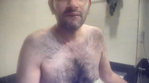 munnabobby2008 online show from April 4, 2026, 11:51 am