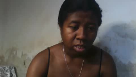 murielleee online show from May 19, 2026, 7:47 am
