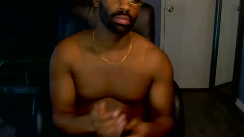 Snapshot of muscleman194 chatting on January 8, 2026, 9:39 pm Master94 online show from January 8, 2026, 9:39 pm