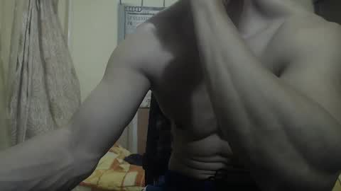 Snapshot of musculargod chatting on December 29, 2024, 10:47 pm SexyMuscled online show from December 29, 2024, 10:47 pm