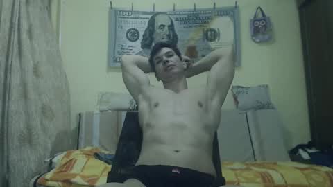 Snapshot of musculargod chatting on January 13, 2025, 10:24 pm SexyMuscled online show from January 13, 2025, 10:24 pm