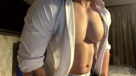 muscularjuggler online show from January 19, 2026, 1:53 am