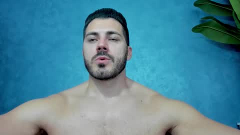 muscularmaster onlyfans online show from October 22, 2025, 9:47 pm