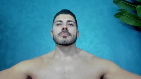 muscularmaster onlyfans online show from November 7, 2025, 10:32 pm