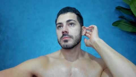 muscularmaster onlyfans online show from January 13, 2026, 10:15 pm