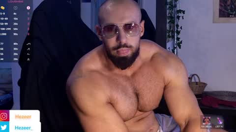 Snapshot of musculusx chatting on July 16, 2026, 6:47 pm Musculus online show from July 16, 2026, 6:47 pm