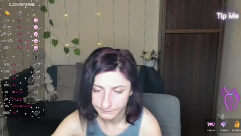 Jenya online show from January 9, 2025, 4:41 am