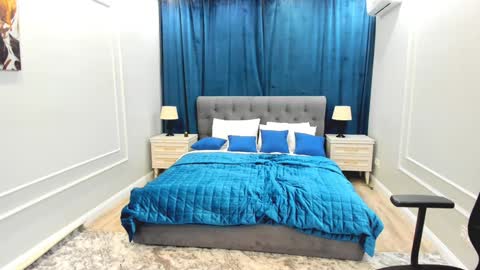 museofheart online show from February 6, 2025, 2:11 am