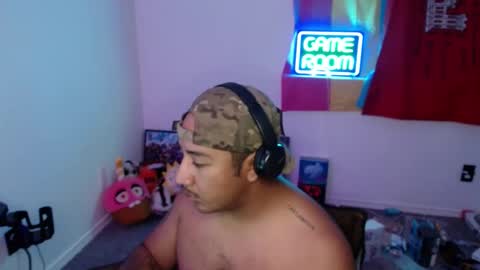 mushrooncat online show from September 21, 2025, 4:03 am