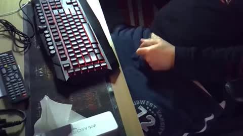 Snapshot of muso44 chatting on September 20, 2025, 12:22 am Muso online show from September 20, 2025, 12:22 am