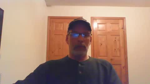 Snapshot of mustang_daddy chatting on March 7, 2025, 2:15 am 307MountainMan online show from March 7, 2025, 2:15 am