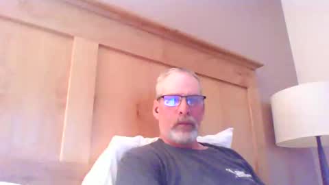 Snapshot of mustang_daddy chatting on March 20, 2026, 1:54 am 307MountainMan online show from March 20, 2026, 1:54 am