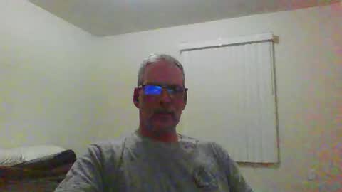 Snapshot of mustang_daddy chatting on April 30, 2026, 12:39 am 307MountainMan online show from April 30, 2026, 12:39 am