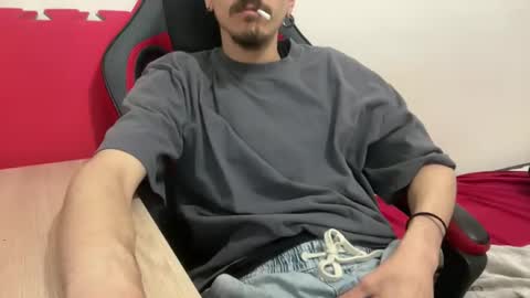 Snapshot of muupp69 chatting on January 13, 2025, 8:26 pm muupp69 online show from January 13, 2025, 8:26 pm