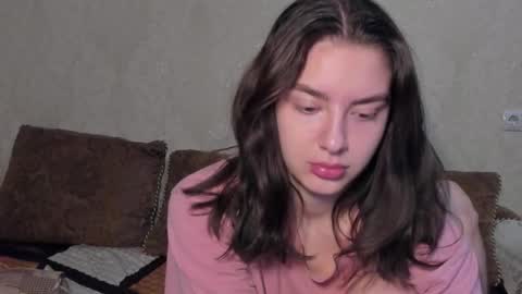 Snapshot of muuur_fam chatting on September 29, 2025, 6:46 pm HEY online show from September 29, 2025, 6:46 pm