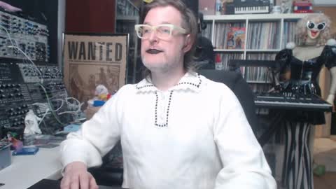Muziknerd online show from May 30, 2026, 5:59 am