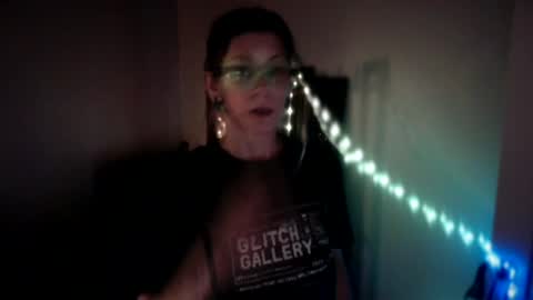 ghost mantis online show from July 10, 2026, 5:01 am