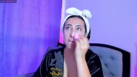 my_aleja_ online show from March 5, 2026, 12:23 pm