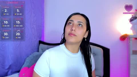 my_aleja_ online show from April 17, 2026, 9:56 am