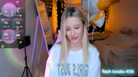 Snapshot of my_dia chatting on February 19, 2025, 2:23 pm Diana online show from February 19, 2025, 2:23 pm