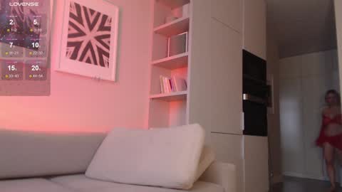 Snapshot of my_hannah chatting on December 8, 2024, 12:08 pm Hannah welcome online show from December 8, 2024, 12:08 pm