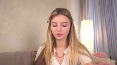 Polly online show from June 16, 2026, 1:14 pm