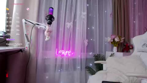 Snapshot of my_polina chatting on September 16, 2025, 2:12 am Poli online show from September 16, 2025, 2:12 am