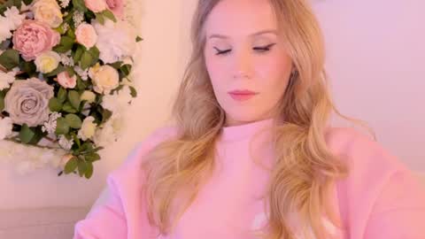 Snapshot of myassistant chatting on December 29, 2024, 4:19 pm Mya-be Yours P online show from December 29, 2024, 4:19 pm