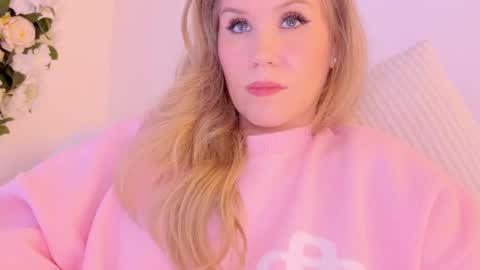 Snapshot of myassistant chatting on December 29, 2024, 7:22 pm Mya-be Yours P online show from December 29, 2024, 7:22 pm