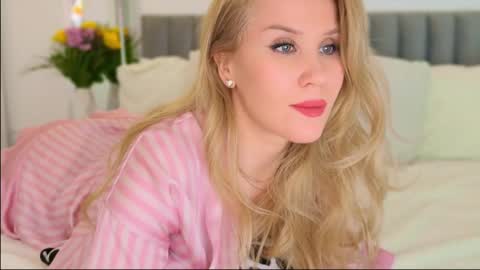 Snapshot of myassistant chatting on February 16, 2025, 9:38 pm Mya-be Yours P online show from February 16, 2025, 9:38 pm