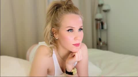 Snapshot of myassistant chatting on February 17, 2025, 9:30 pm Mya-be Yours P online show from February 17, 2025, 9:30 pm