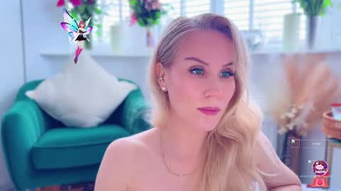 Snapshot of myassistant chatting on October 22, 2025, 3:12 pm Mya-be Yours P online show from October 22, 2025, 3:12 pm