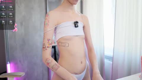 Lana online show from March 12, 2026, 7:36 am