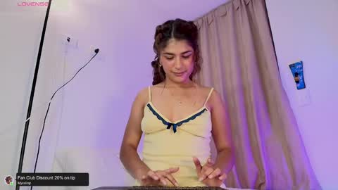 Snapshot of mycaliope chatting on February 16, 2025, 4:20 am Caliope online show from February 16, 2025, 4:20 am