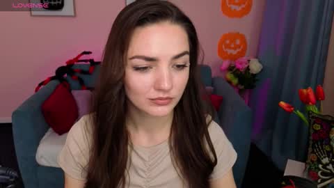 Snapshot of myellaluvs chatting on October 28, 2025, 9:39 pm Ella online show from October 28, 2025, 9:39 pm